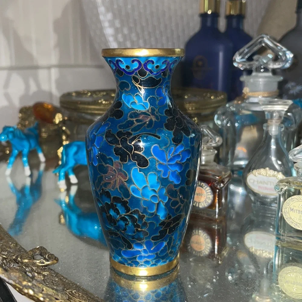 Gorgeous Vanity Vase